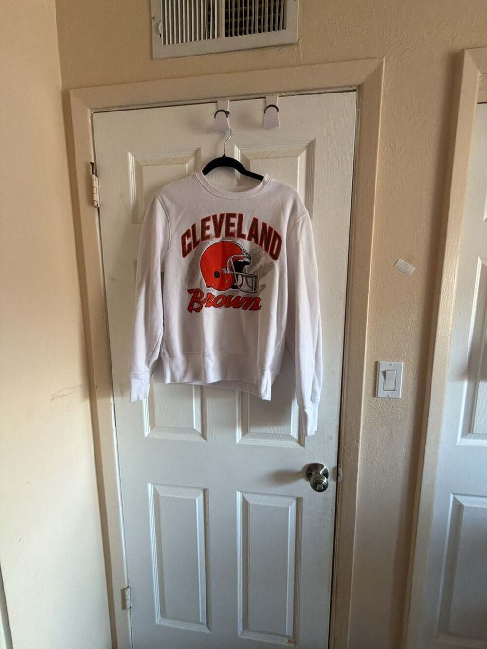 '47 Brand Cleveland Browns White Graphic Crewneck Sweatshirt